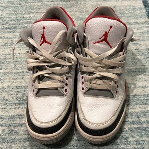 Jordan Men’s White, Gray and Red Retro Basketball Sneakers